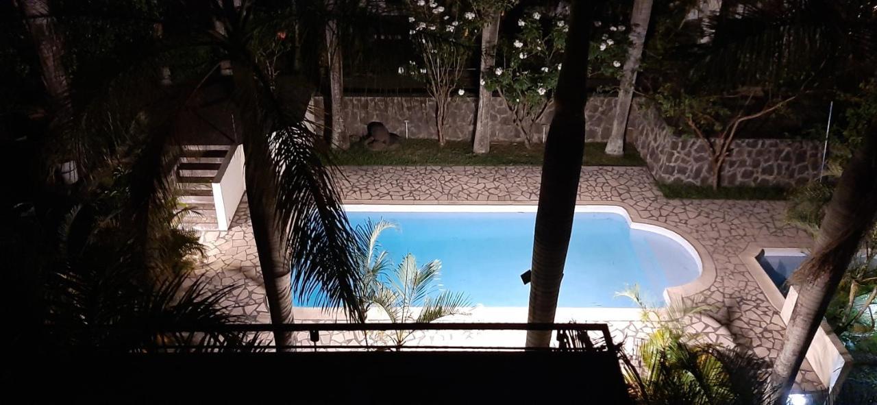 Blue Sky Villa Grand Baie Extérieur photo